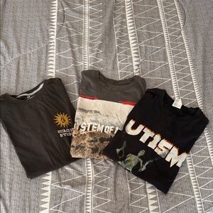 Lot of 3 men’s t-shirts